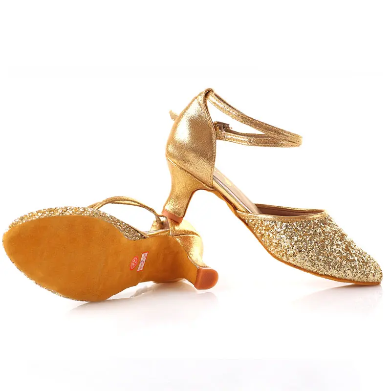 Woman Latin Dance Shoes Salsa Ballroom Dancing Shoes For Ladies Girls Glitter Perform High Heels Tango Women Evening Party Shoe
Woman Latin Dance Shoes Salsa Ballroom Dancing Shoes For Ladies Girls Glitter Perform High Heels Tango Women Evening Party Shoe