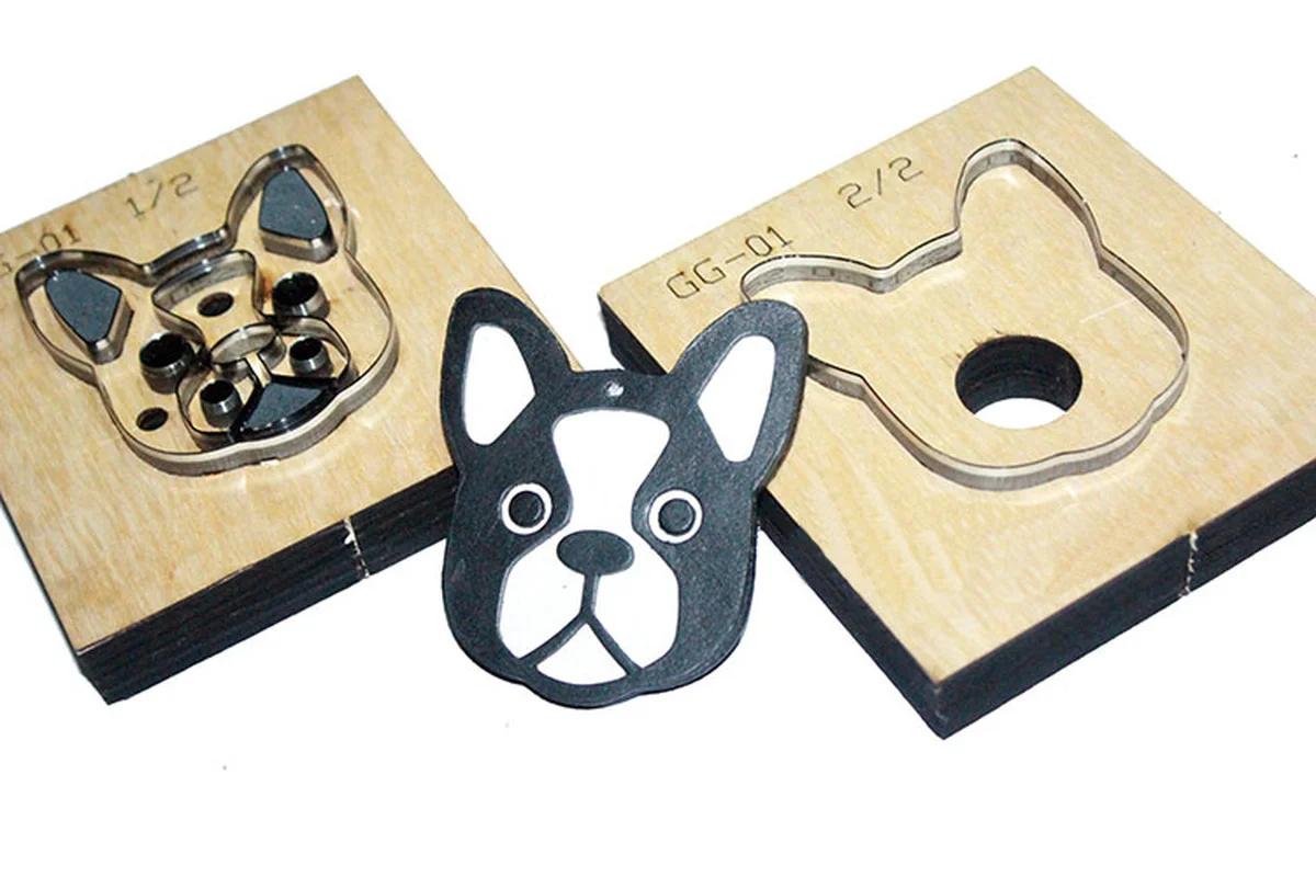 Leather Die Cutter Japan Steel Blade Wooden Die French Bulldog Dog Pendant Leather Craft Punch Cut Knife Mould 65x73mm
Leather Die Cutter Japan Steel Blade Wooden Die French Bulldog Dog Pendant Leather Craft Punch Cut Knife Mould 65x73mm