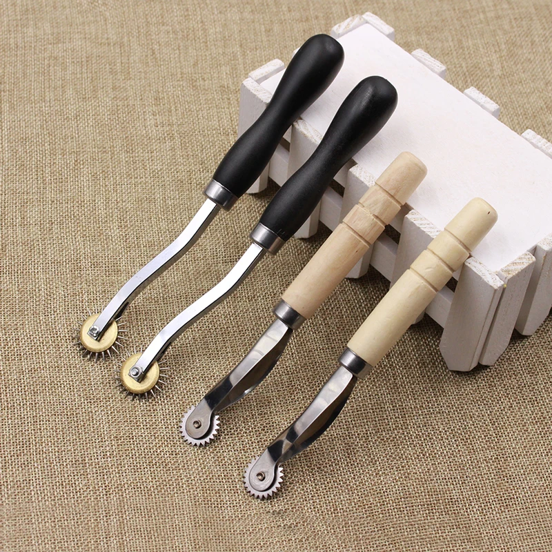 1pcs Leather Overstitch Line Making Wheel Leather Stitch Tracing Wheel Spacing Paper Perforating Tool Gear Roulette Spacing Tool
1pcs Leather Overstitch Line Making Wheel Leather Stitch Tracing Wheel Spacing Paper Perforating Tool Gear Roulette Spacing Tool