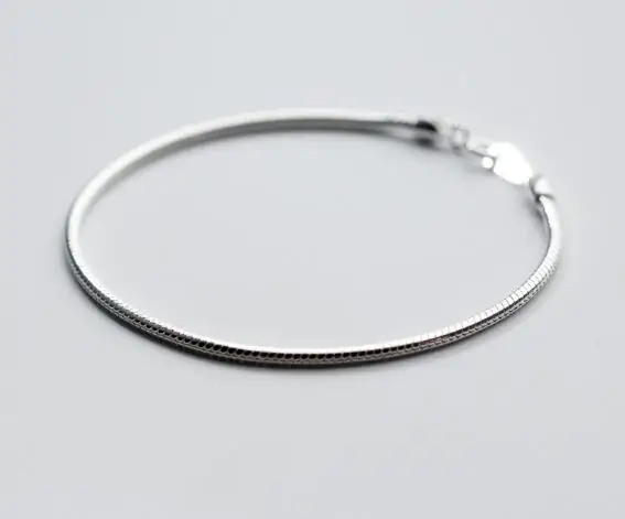 1pc 2MM 100% Real. 925 Sterling Silver Fine Jewelry SnakeBone chain Bracelet GTLS504
1pc 2MM 100% Real. 925 Sterling Silver Fine Jewelry SnakeBone chain Bracelet GTLS504