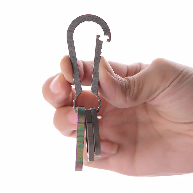 Portable Titanium Alloy Buckle Carabiner Keychain Hook Multi-functional Traveller Key Ring Clip 2 Size
Portable Titanium Alloy Buckle Carabiner Keychain Hook Multi-functional Traveller Key Ring Clip 2 Size