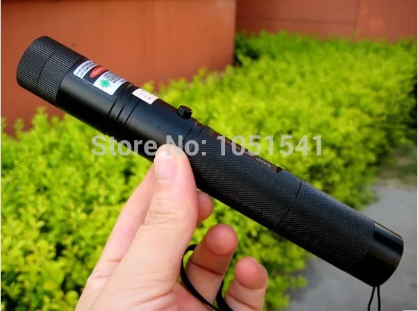 AAA High Power Military 100W 100000M 532nm Green Laser Pointer Pen Lazer Flashlight Light Burning match Burn Cigarettes Hunting
AAA High Power Military 100W 100000M 532nm Green Laser Pointer Pen Lazer Flashlight Light Burning match Burn Cigarettes Hunting