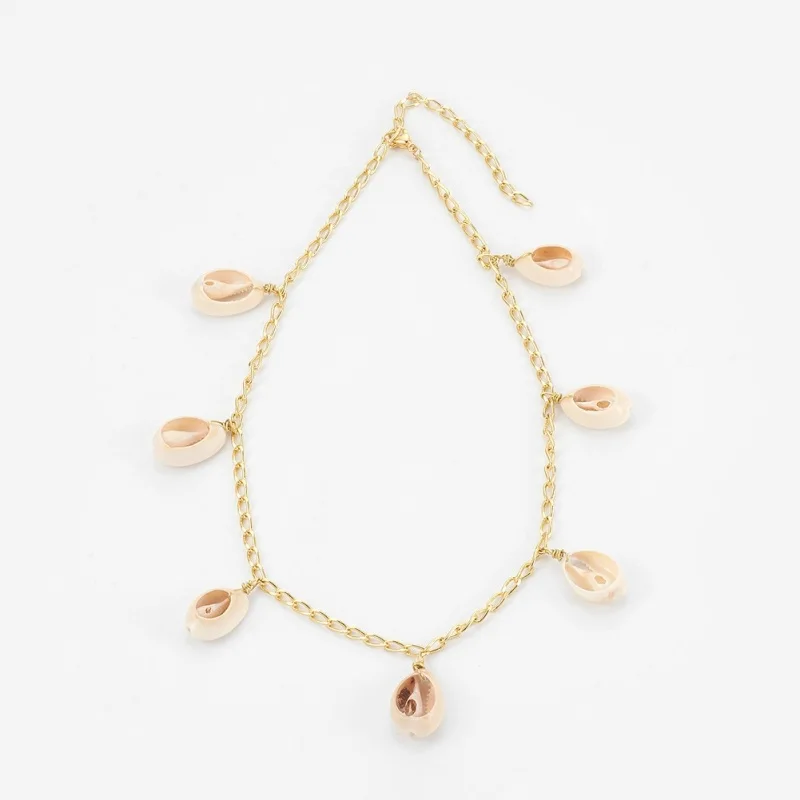 15pcs Spiral Natural Shell Pendant Necklaces with Brass Golden Curb Chains about 17.7"(45cm) long,3mm wide Wholesale F70
15pcs Spiral Natural Shell Pendant Necklaces with Brass Golden Curb Chains about 17.7"(45cm) long,3mm wide Wholesale F70