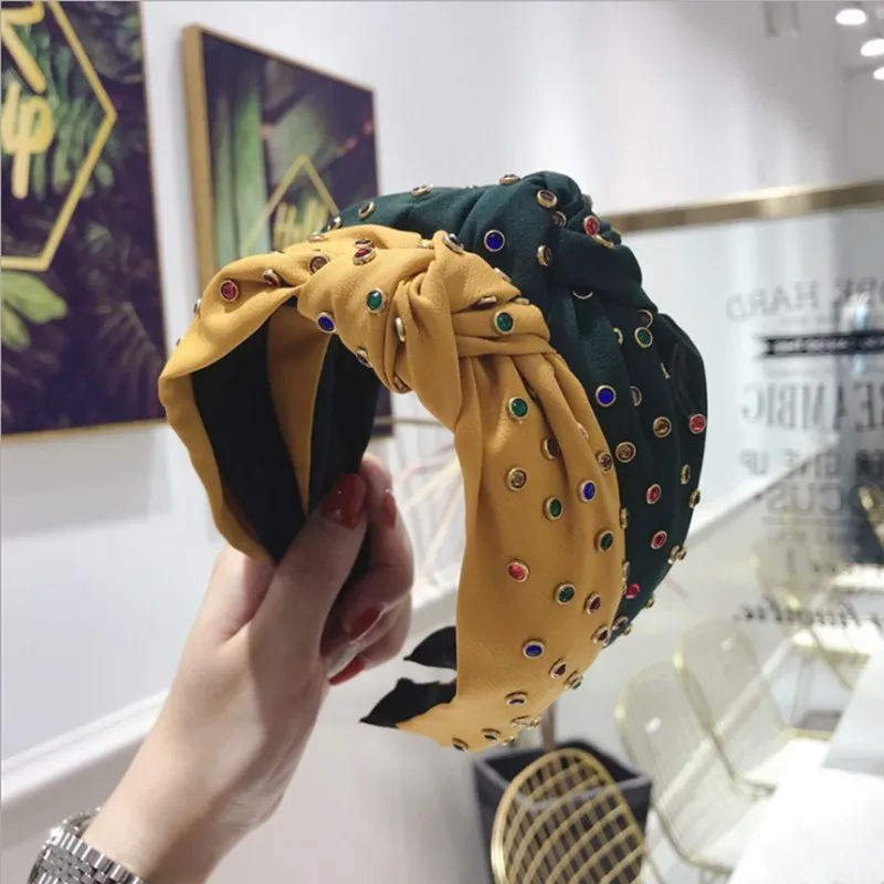 High-end hair accessories women's hot diamond color flash drill knotted wide-brimmed headband headband girl's hair band headwear
High-end hair accessories women's hot diamond color flash drill knotted wide-brimmed headband headband girl's hair band headwear