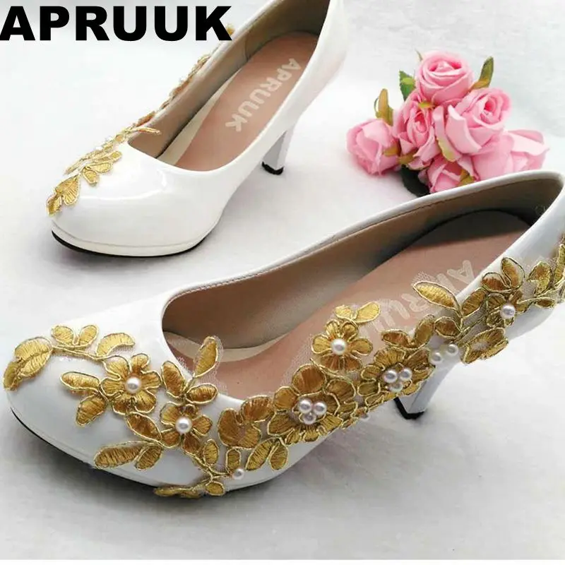 Gold wedding shoes woman platforms gold lace ivory pearls white brides wedding pumps shoes lady round toes proms party shoe
Gold wedding shoes woman platforms gold lace ivory pearls white brides wedding pumps shoes lady round toes proms party shoe