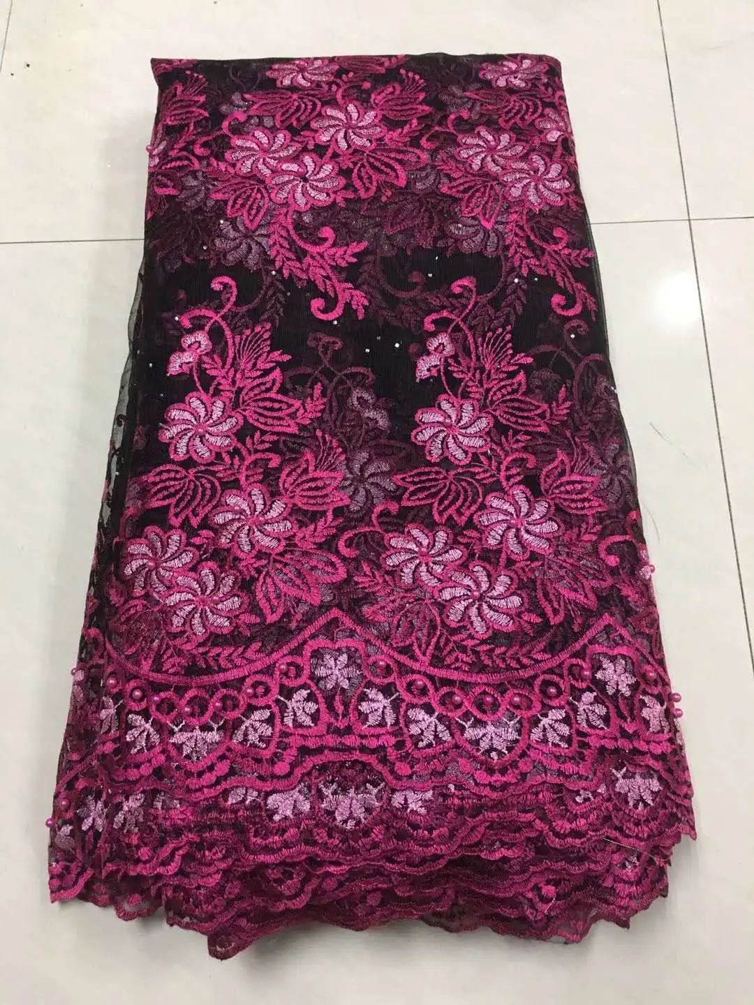 French African Lace Swiss Guipure Cord Lace 2019 Latest Nigerian Lace Fabric High Quality African Funchsia Lace Fabric LHX16D
French African Lace Swiss Guipure Cord Lace 2019 Latest Nigerian Lace Fabric High Quality African Funchsia Lace Fabric LHX16D