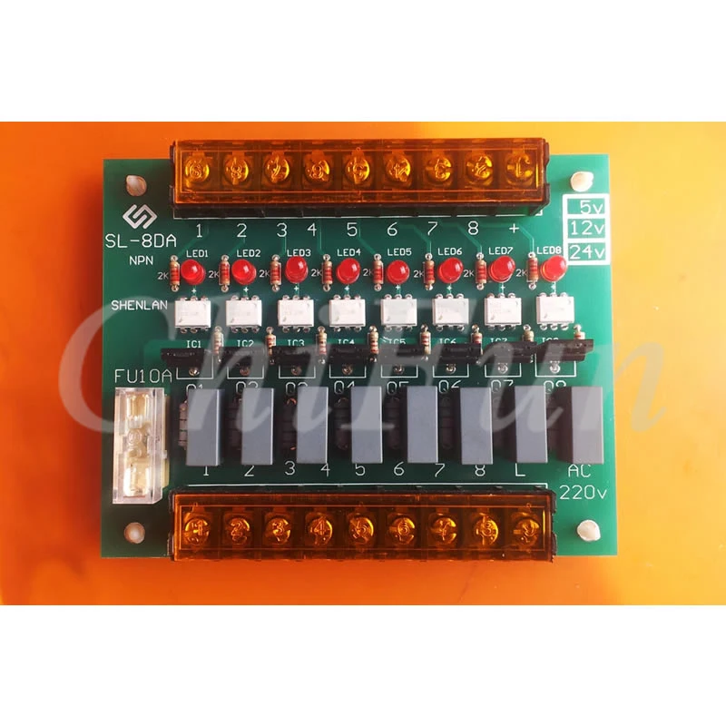 220V PLC 8 channel silicon controlled output board SCR output board AC board SL-8DA solid board
220V PLC 8 channel silicon controlled output board SCR output board AC board SL-8DA solid board