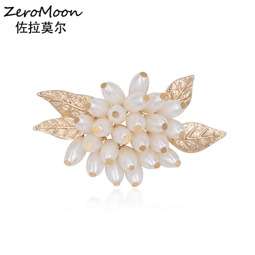 Elegant OL Style Teardrop Pearls Flower Brooch Pin Metal Leaves Women Garment Fashion Jewelry Scarf Accessory
Elegant OL Style Teardrop Pearls Flower Brooch Pin Metal Leaves Women Garment Fashion Jewelry Scarf Accessory