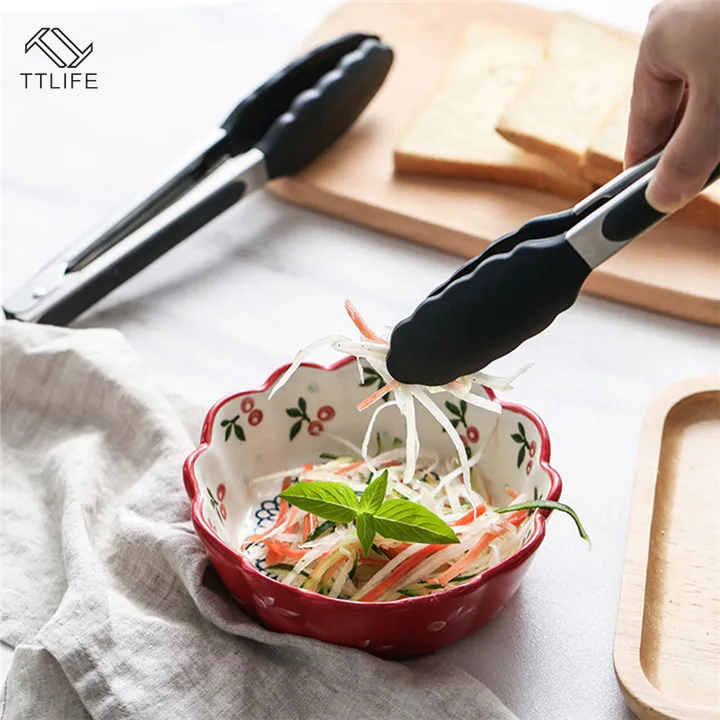 TTLIFE Silicone Kitchen Cooking Salad Serving BBQ Tongs Stainless Steel Handle Utensil Barbeque Tongs Food Clip Random Color New
TTLIFE Silicone Kitchen Cooking Salad Serving BBQ Tongs Stainless Steel Handle Utensil Barbeque Tongs Food Clip Random Color New