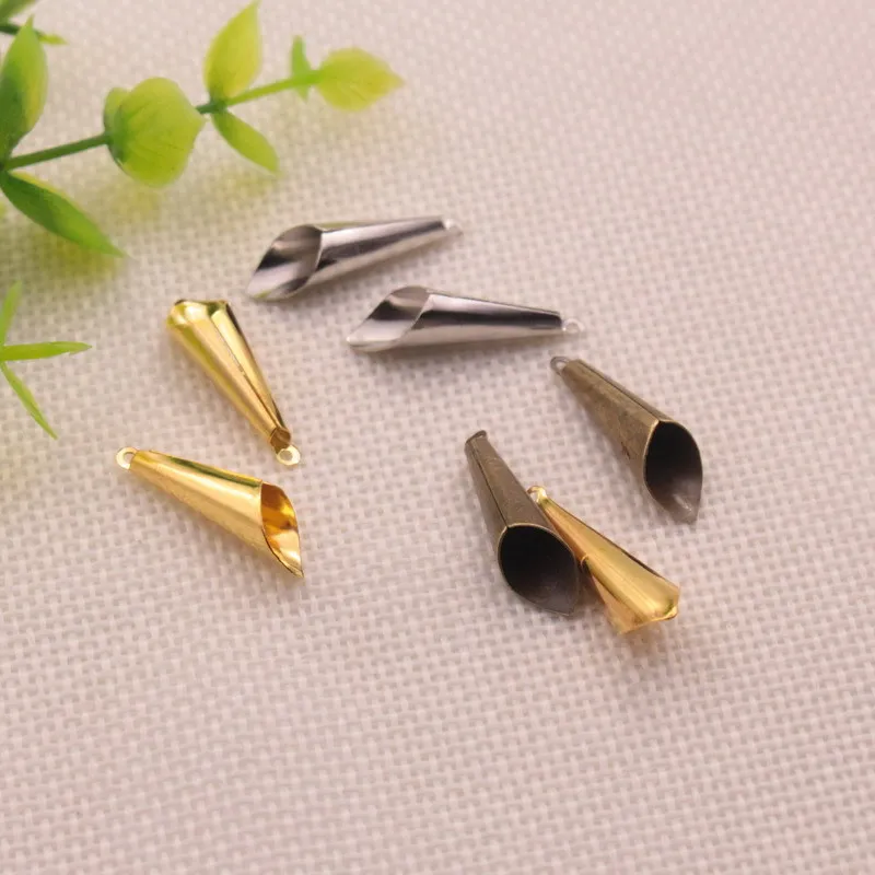 50pcs/lot Gold Rhodium Color Speaker Charms Pendants Vintage 24mm Metal Waterdrop Pendants for DIY Jewelry Making Findings
50pcs/lot Gold Rhodium Color Speaker Charms Pendants Vintage 24mm Metal Waterdrop Pendants for DIY Jewelry Making Findings