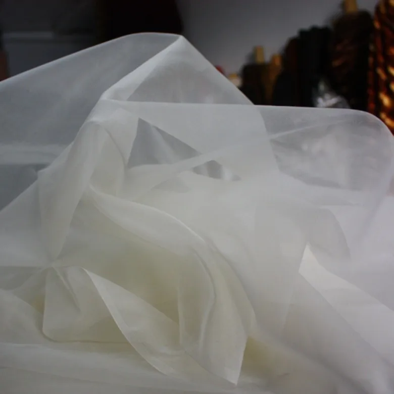 Silk Organza 5.5 mm 100% mulberry silk Fabric Off white color 140 cm 108 cm width 24 gsm 30 meters small wholesale
Silk Organza 5.5 mm 100% mulberry silk Fabric Off white color 140 cm 108 cm width 24 gsm 30 meters small wholesale