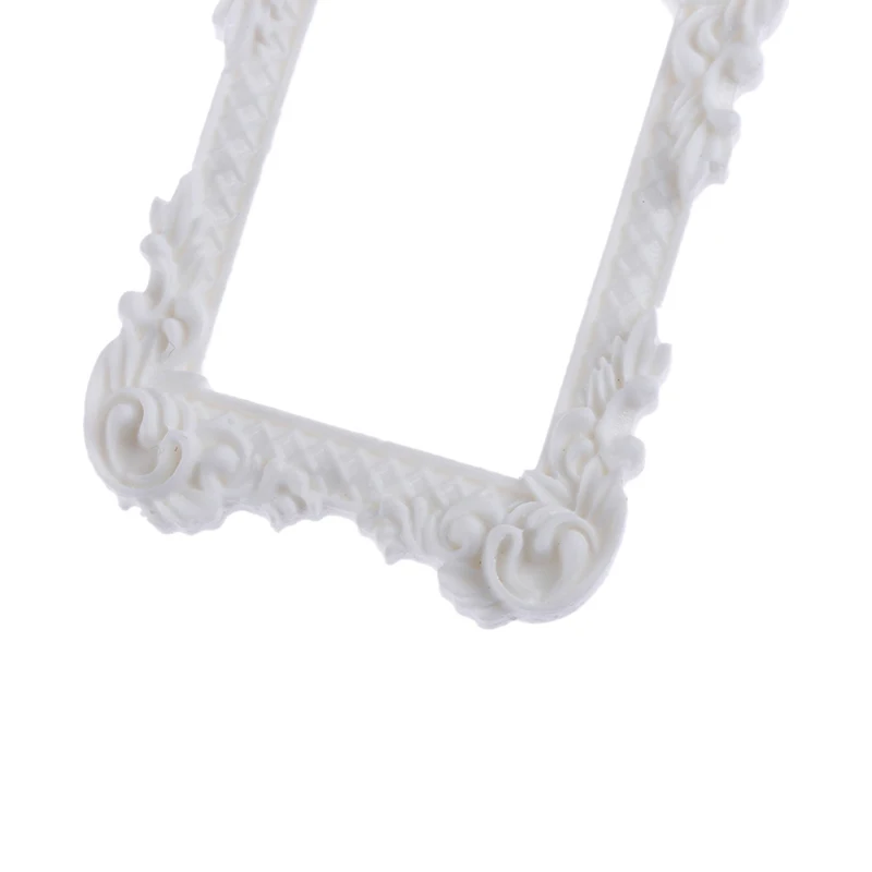 Resin Photo Frame Simulation Furniture Model Toy For Children Doll House Decoration 1/12 Dollhouse Miniature Accessories
Resin Photo Frame Simulation Furniture Model Toy For Children Doll House Decoration 1/12 Dollhouse Miniature Accessories