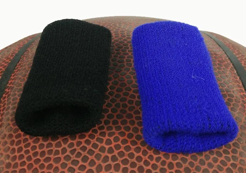 KopiLova 10 packs Sport Protection Finger Cots Anti Slip Fingertips Fingerstall Free Shipping
KopiLova 10 packs Sport Protection Finger Cots Anti Slip Fingertips Fingerstall Free Shipping