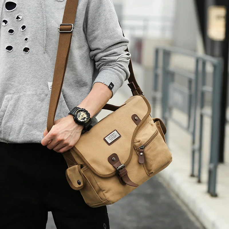2022 Fashion Retro Men Messenger Bag Canvas Shoulder Casual Bags Printing Travel Handbag Mobile Phone Bag
2022 Fashion Retro Men Messenger Bag Canvas Shoulder Casual Bags Printing Travel Handbag Mobile Phone Bag