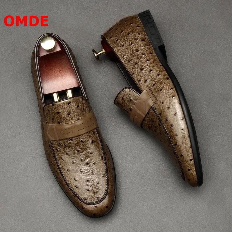 Лоферы OMDE мужские из натуральной кожи, Роскошные, с узором страуса, модные повседневные, без застежки, брендовые классические туфли
Лоферы OMDE мужские из натуральной кожи, Роскошные, с узором страуса, модные повседневные, без застежки, брендовые классические туфли