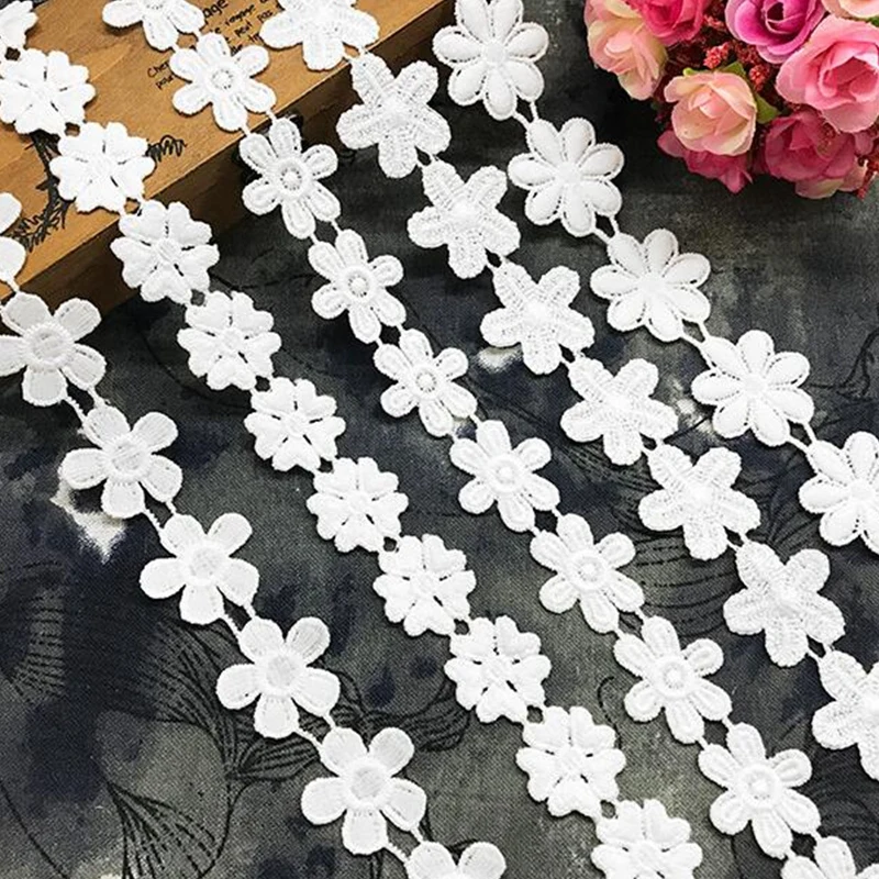 GXINUG 2 Yards/lot Flower Apparel Accessories White Beige Lace Ribbon Handmade Cotton Lace Trim Wedding Scrapbook Decoration
GXINUG 2 Yards/lot Flower Apparel Accessories White Beige Lace Ribbon Handmade Cotton Lace Trim Wedding Scrapbook Decoration