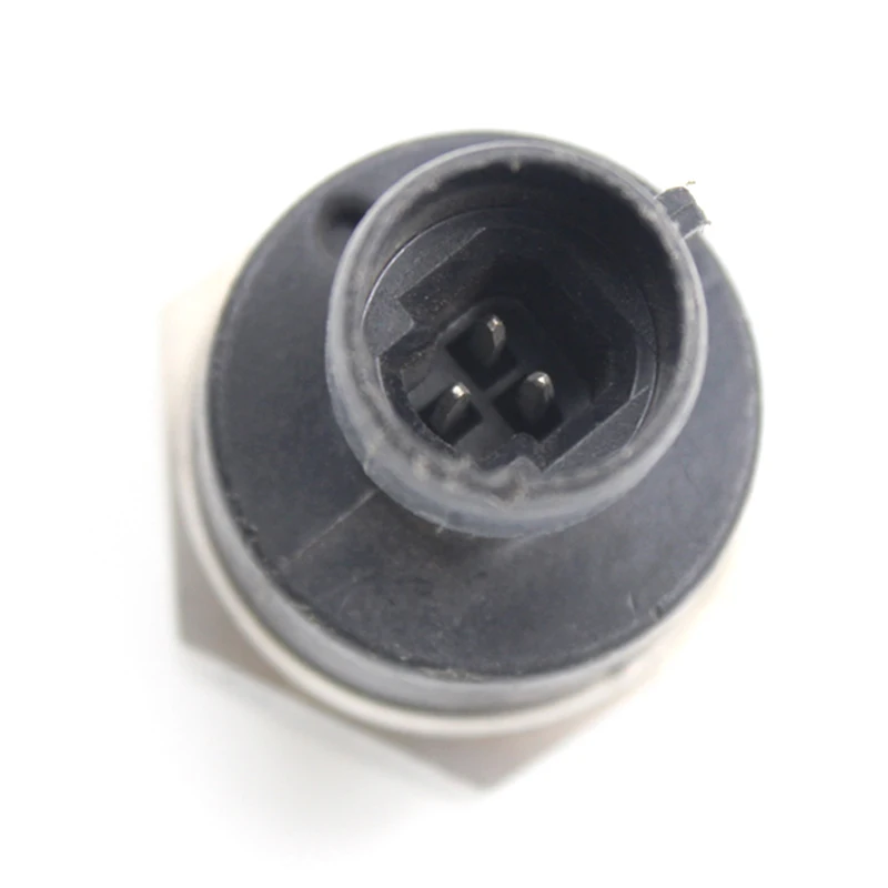 YAOPEI New OEM Detroit Diesel SENSOR TRANSDUCER P/N 23520795 For C-ummins ISX 
YAOPEI New OEM Detroit Diesel SENSOR TRANSDUCER P/N 23520795 For C-ummins ISX