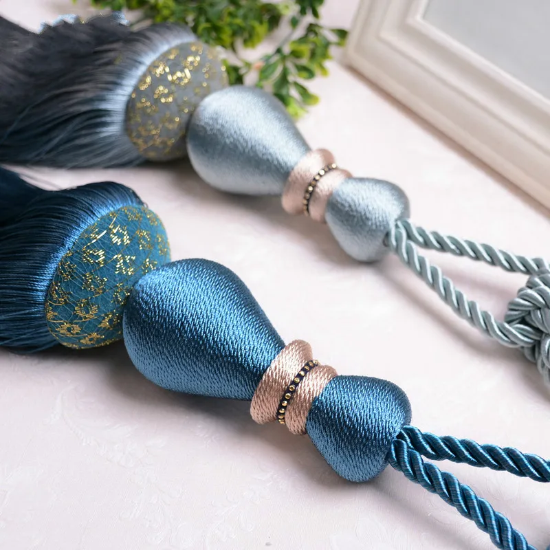 2Pcs/lot Curtain Tassel Brushes Fringe Tiebacks Hanging Belt Ball Ropes Curtain Accessories Tieback Strap Buckle Home Decor
2Pcs/lot Curtain Tassel Brushes Fringe Tiebacks Hanging Belt Ball Ropes Curtain Accessories Tieback Strap Buckle Home Decor