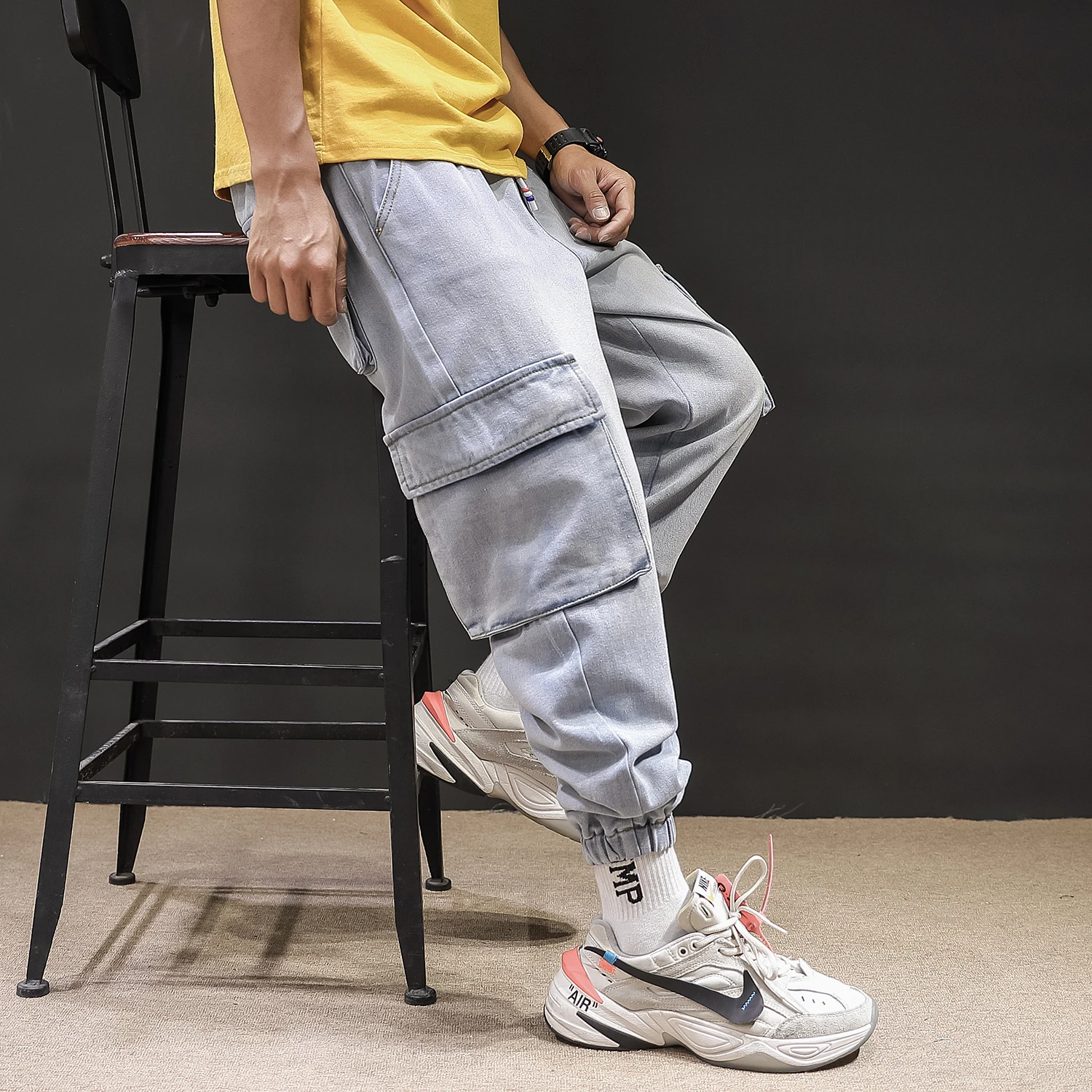 2019 New Male Feet Pants Chinese Wind Do Old Retro Washed Loose Waist Jeans M-5XL
2019 New Male Feet Pants Chinese Wind Do Old Retro Washed Loose Waist Jeans M-5XL