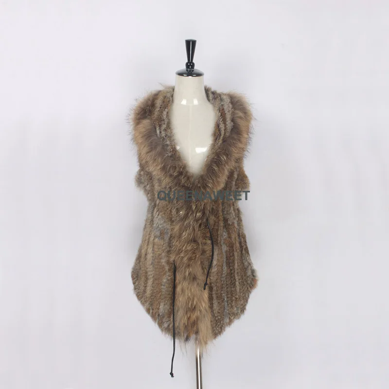 Real Knit Rabbit Fur With Raccoon Fur Turn-down Collar Slim Waistcoat Quality A
Real Knit Rabbit Fur With Raccoon Fur Turn-down Collar Slim Waistcoat Quality A