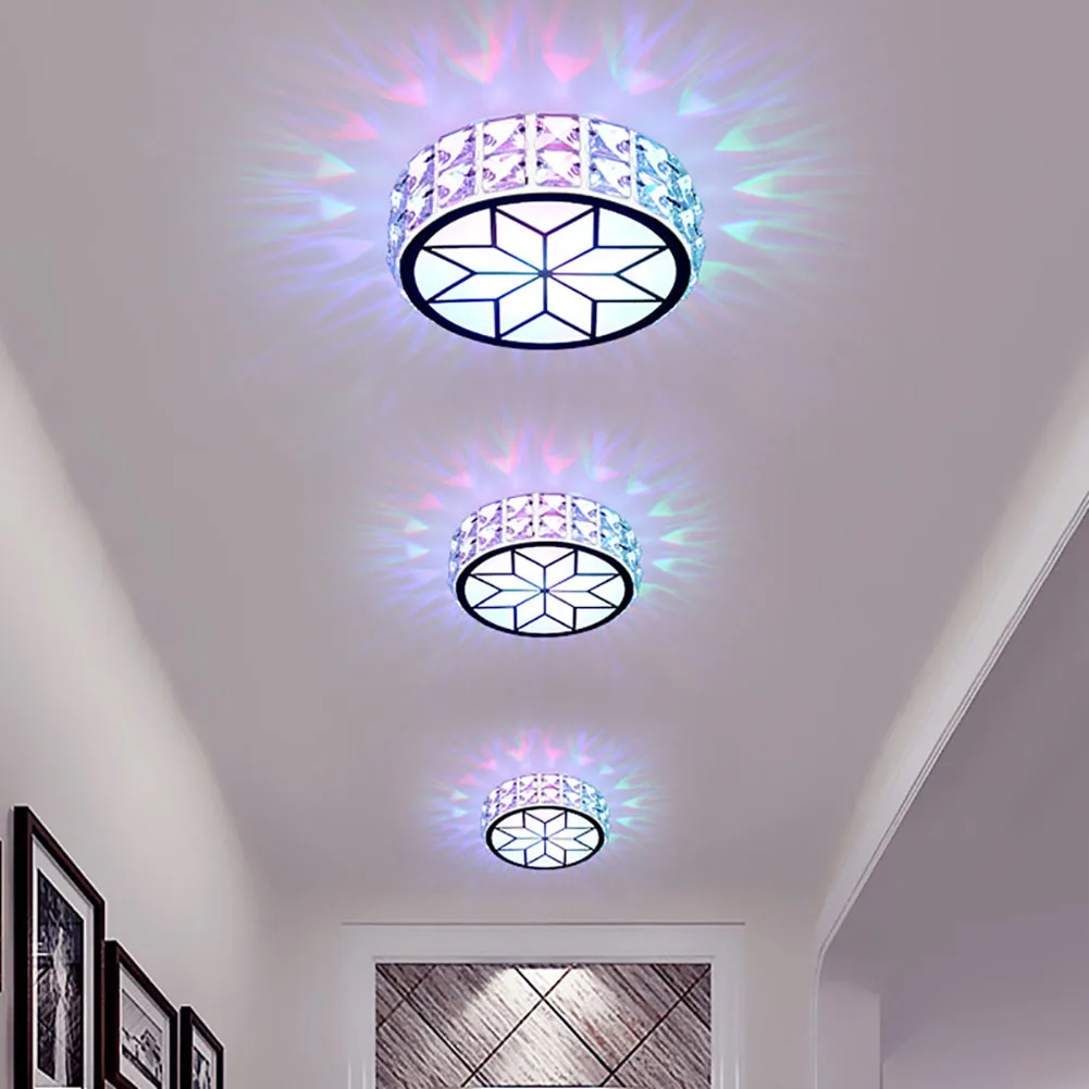 Фото Потолочный светильник для современного коридора светодиодный - купить