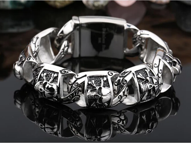 26mm Heavy Punk Rock Cool Gothic Men's Biker Jewelry Skull Skeleton Link Bracelet Vintage 316L Stainless steel Bangle Jewelry
26mm Heavy Punk Rock Cool Gothic Men's Biker Jewelry Skull Skeleton Link Bracelet Vintage 316L Stainless steel Bangle Jewelry