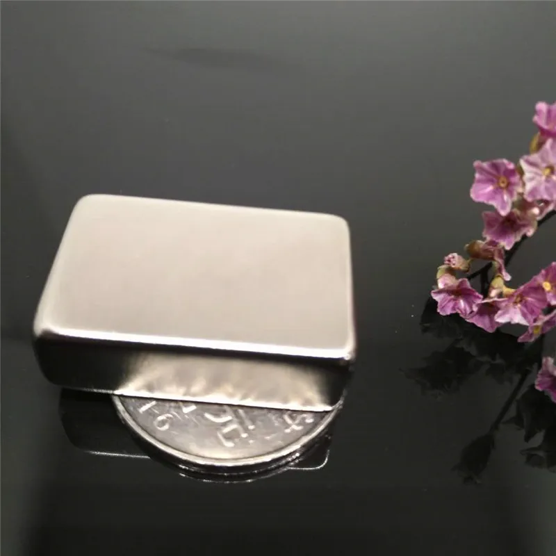 Zion 30pcs 30x20x10mm neodymium magnets n35 30mmx20mmx10mm block cuboid NdFeB magnet 30*20*10mm super strong rare earth magnet
Zion 30pcs 30x20x10mm neodymium magnets n35 30mmx20mmx10mm block cuboid NdFeB magnet 30*20*10mm super strong rare earth magnet