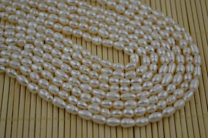 High Quality Natural Fresh Water Pearl Rice Shape Pearl 15 inch Jewelry making beads 10PC/lot Free shipping
High Quality Natural Fresh Water Pearl Rice Shape Pearl 15 inch Jewelry making beads 10PC/lot Free shipping