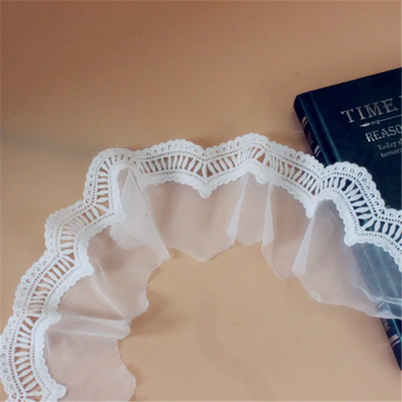 5yards 14cm width White Cotton embroidered mesh vintage lace trim ribbon for Garment Sewing
5yards 14cm width White Cotton embroidered mesh vintage lace trim ribbon for Garment Sewing