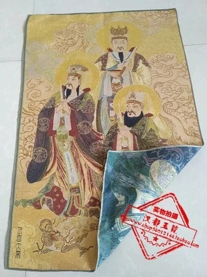 Making Old Brocade Embroidery Painting Imitating Ancient Times (Portrait of Sanguan Emperor)
Making Old Brocade Embroidery Painting Imitating Ancient Times (Portrait of Sanguan Emperor)