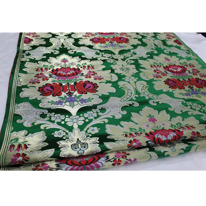 C628 Red/Green Florals Jacquard Chinese Silk Jacquard Brocade Fabric Chinese Wedding Couples' Dress Festival Cushion Case Cloth
C628 Red/Green Florals Jacquard Chinese Silk Jacquard Brocade Fabric Chinese Wedding Couples' Dress Festival Cushion Case Cloth