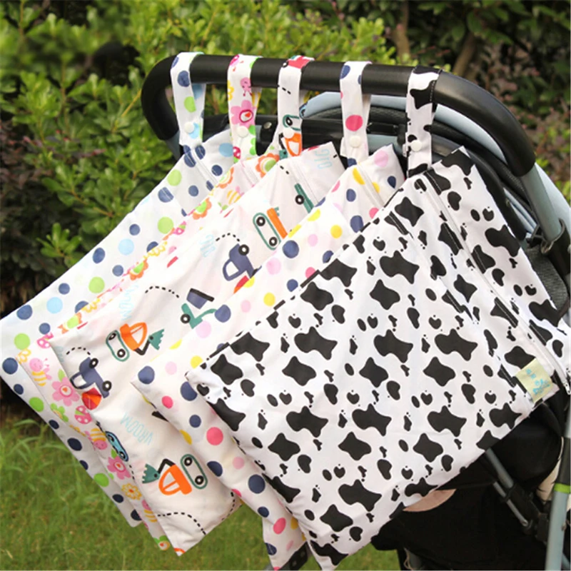 Small Size Mommy Dry Bag Reusable Nappy Bags Baby Washable Wet Dry Cloth Zipper Waterproof Diaper Bags NEW
Small Size Mommy Dry Bag Reusable Nappy Bags Baby Washable Wet Dry Cloth Zipper Waterproof Diaper Bags NEW