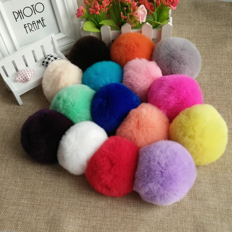 Real Rex Rabbit Fur Ball 6cm Pompom Car Pompon Rabbit Fur Ball for Keychain Fur DIY Bag Charms with Fluffy Bunny Ponpones 1pcs
Real Rex Rabbit Fur Ball 6cm Pompom Car Pompon Rabbit Fur Ball for Keychain Fur DIY Bag Charms with Fluffy Bunny Ponpones 1pcs