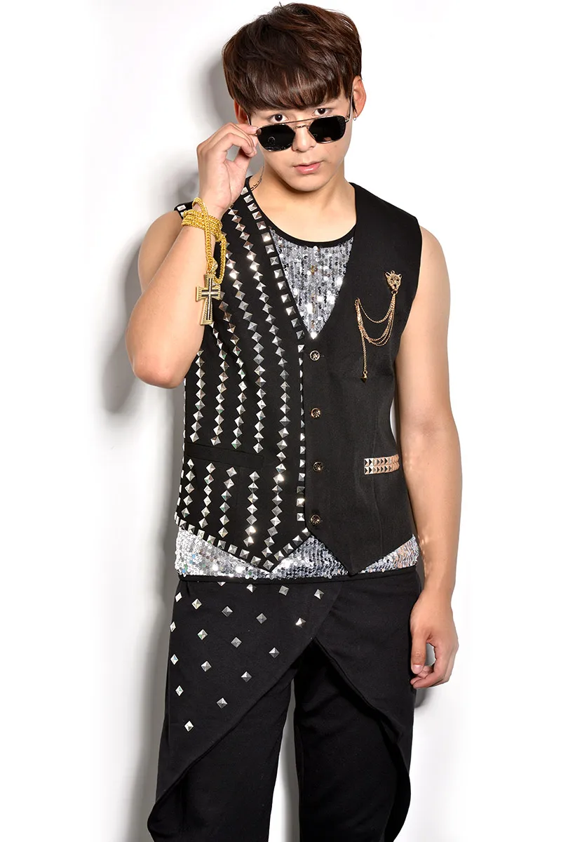 S-3XL!!Nightclub DJ stage costume Personality men's clothing Bar dance singer vest vest Harlan costumes set men.
S-3XL!!Nightclub DJ stage costume Personality men's clothing Bar dance singer vest vest Harlan costumes set men.