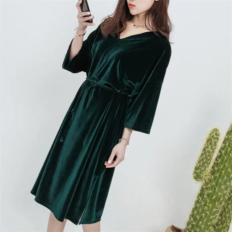 Ladies Street Dress Elegant V-neck Sexy Slim Dress Bodycon Vestidos Gold Velvet 2022 Casual Straight Dress Army Green
Ladies Street Dress Elegant V-neck Sexy Slim Dress Bodycon Vestidos Gold Velvet 2022 Casual Straight Dress Army Green