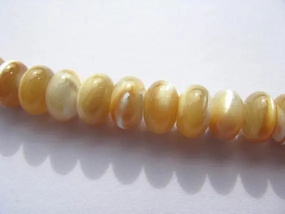 wholesale Shell Jewelry 5strands 4-10mm MOP white shell bead round ball brown jewelry beads
wholesale Shell Jewelry 5strands 4-10mm MOP white shell bead round ball brown jewelry beads