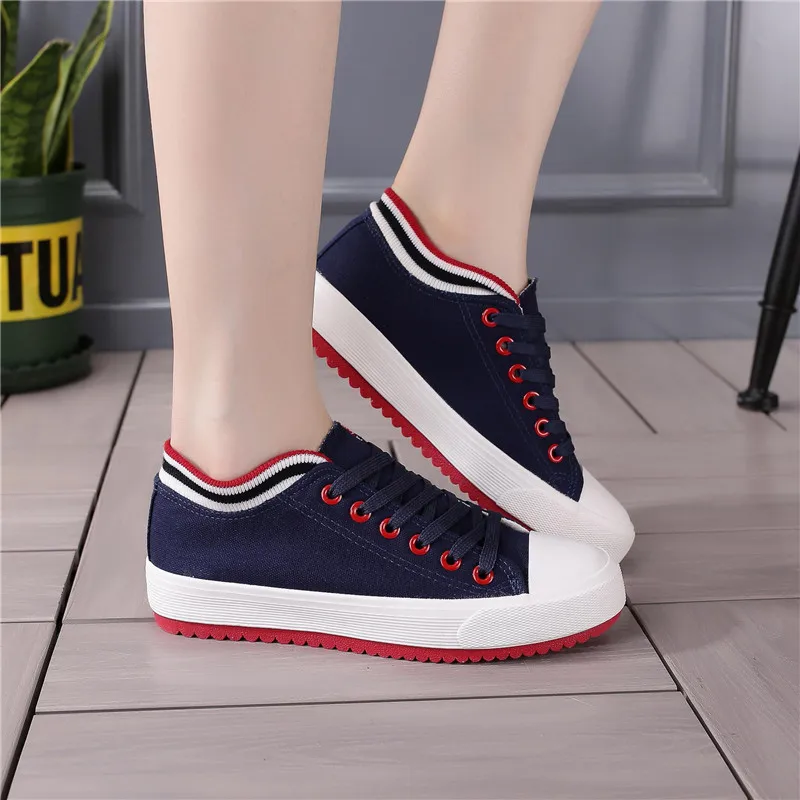 Woman Sneaker Canvas Shoes Female Lace Up Flats Fashion Girls Casual Breathable Black and White Sneakers Ladies Skateboard Shoes
Woman Sneaker Canvas Shoes Female Lace Up Flats Fashion Girls Casual Breathable Black and White Sneakers Ladies Skateboard Shoes