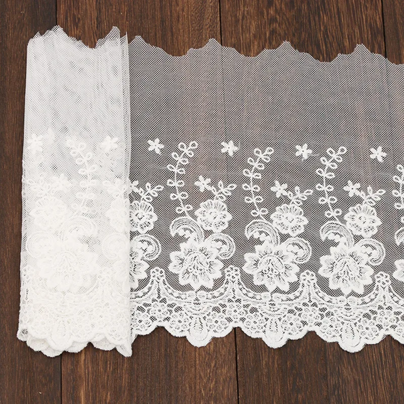 2yards white embroidery lace Trim Bobbi doll skirt accessories High Quality width 23CM Sewing Decoration African lace fabric
2yards white embroidery lace Trim Bobbi doll skirt accessories High Quality width 23CM Sewing Decoration African lace fabric
