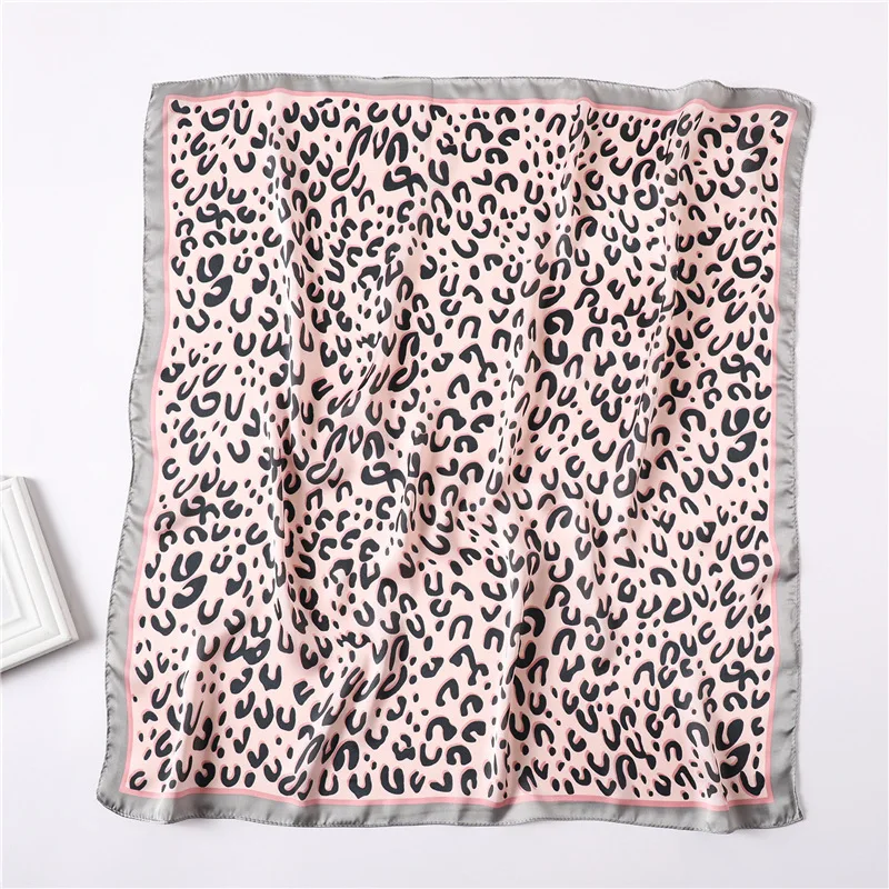 LaMaxPa 2018 Women New Fashion Square Silk Scarf Leopard Print Pattern High Soft Satin Scarf Elegant Hair Tie Band Neckerchief
LaMaxPa 2018 Women New Fashion Square Silk Scarf Leopard Print Pattern High Soft Satin Scarf Elegant Hair Tie Band Neckerchief
