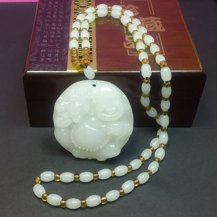 Genuine natural white jade Buddha Pendant at Maitreya Afghanistan Maitreya Buddha jade suet Buddha Pendant pendant danceroom
Genuine natural white jade Buddha Pendant at Maitreya Afghanistan Maitreya Buddha jade suet Buddha Pendant pendant danceroom