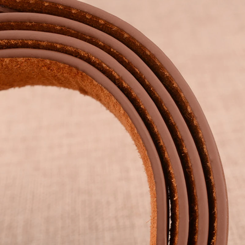 Fashion grace Pin buckle Belt New pattern Best Sellers female belt Leisure time Metal Belt PU + Leather bottom
Fashion grace Pin buckle Belt New pattern Best Sellers female belt Leisure time Metal Belt PU + Leather bottom