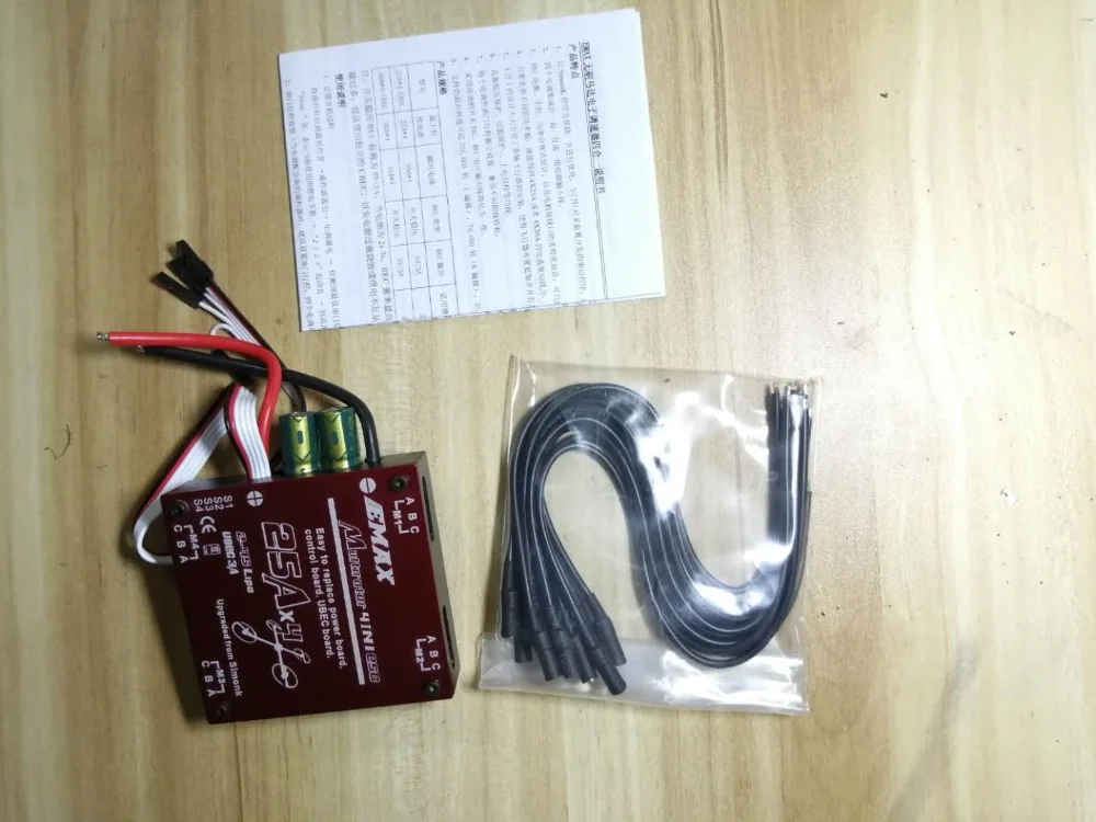 EMAX multirotor 4 в 1 ESC бесколлекторный 25A SimonK 4 в 1 Квадрокоптер Multirotor ESC B
EMAX multirotor 4 в 1 ESC бесколлекторный 25A SimonK 4 в 1 Квадрокоптер Multirotor ESC B