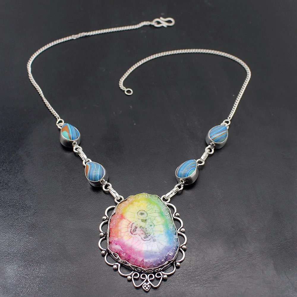 Special Design Vintage Solar Quartz HotJasper 925 Sterling Silver Color Chain Pendant Necklace 17 Inch TF810
Special Design Vintage Solar Quartz HotJasper 925 Sterling Silver Color Chain Pendant Necklace 17 Inch TF810
