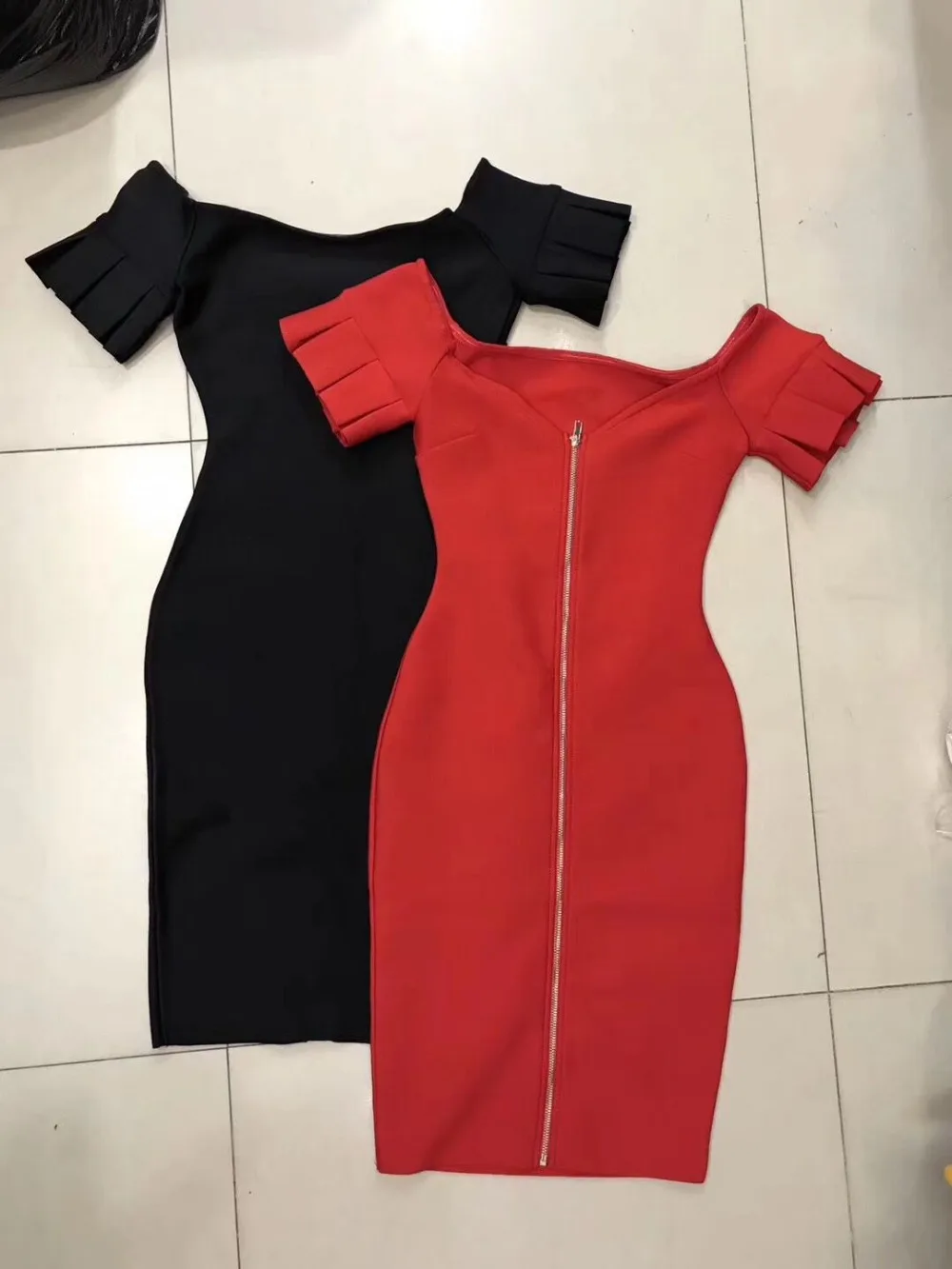 2019 New Women black Red Dress Off the Shoulder Slash neck short sleeve Bodycon Vestido Celebrity Evening Party bandage Dresses
2019 New Women black Red Dress Off the Shoulder Slash neck short sleeve Bodycon Vestido Celebrity Evening Party bandage Dresses