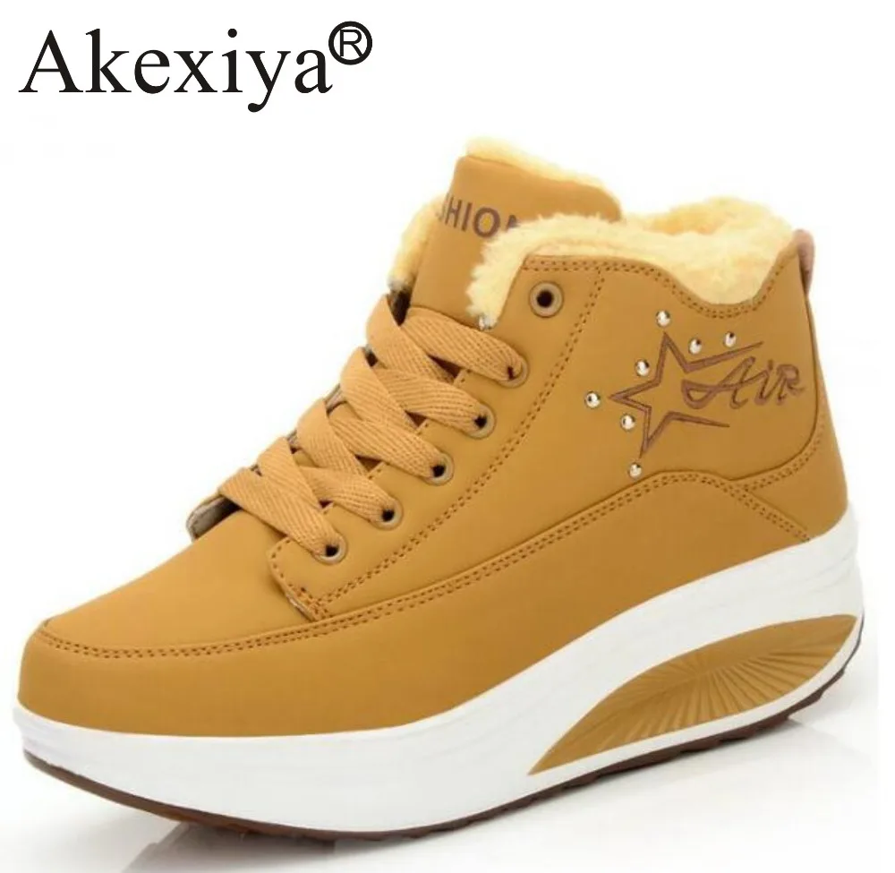 Akexiya Swing Fitness Shoes Women Cotton-padded Winter Outdoor Snow Boots Wedge Sneakers Height Increase Slimming Running Shoes
Akexiya Swing Fitness Shoes Women Cotton-padded Winter Outdoor Snow Boots Wedge Sneakers Height Increase Slimming Running Shoes