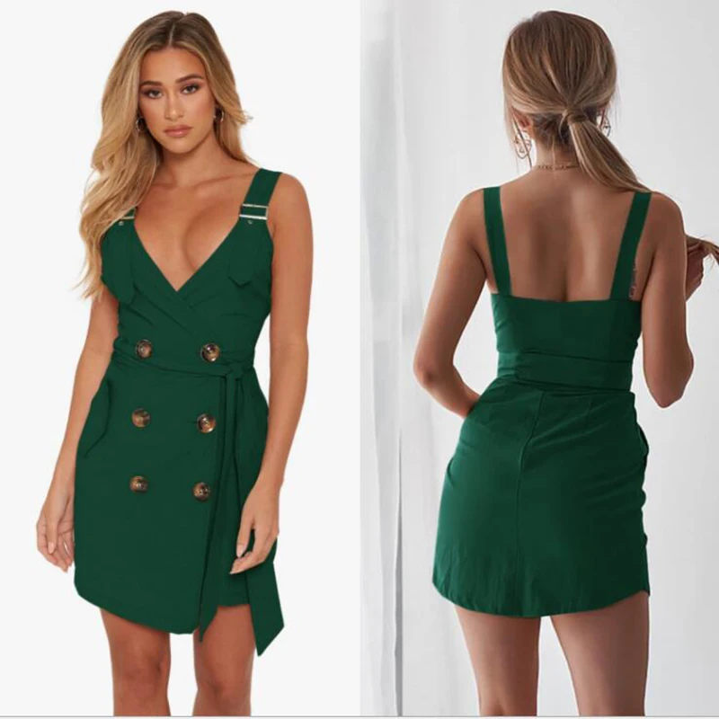 2020 new summer women's waist dresses independent stand irregular dress female sense sling deep V bag hip short dress
2020 new summer women's waist dresses independent stand irregular dress female sense sling deep V bag hip short dress