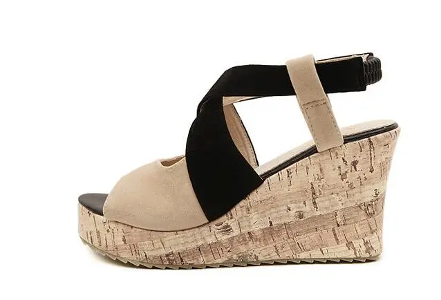 Careaymade-New Bohemia style Large size women's shoes slope with high-heeled Fish mouth thick bottom sandals Size 34-43
Careaymade-New Bohemia style Large size women's shoes slope with high-heeled Fish mouth thick bottom sandals Size 34-43