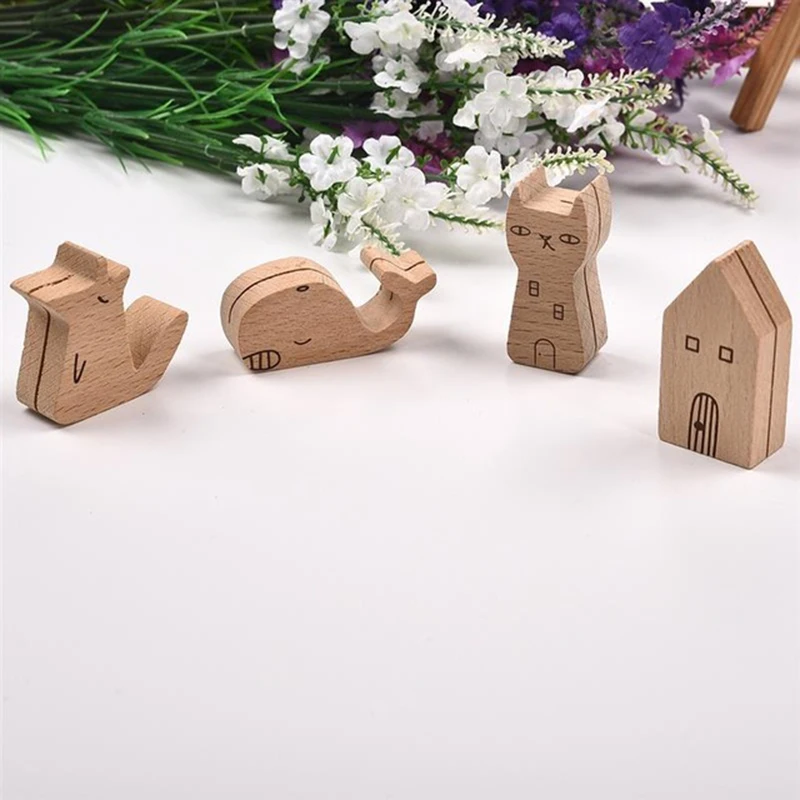 1pc Cute Wooden Animals Card Holder Fox Cat House Whale Shape Picture Clip Memo Photo Paper Clip Holder Home Table Decoration
1pc Cute Wooden Animals Card Holder Fox Cat House Whale Shape Picture Clip Memo Photo Paper Clip Holder Home Table Decoration