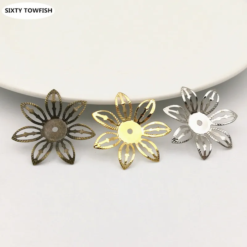 30 pcs/lot 27mm Gold color/White K Metal Filigree Flowers Slice Charms Setting Jewelry DIY Spacers Components B100774
30 pcs/lot 27mm Gold color/White K Metal Filigree Flowers Slice Charms Setting Jewelry DIY Spacers Components B100774