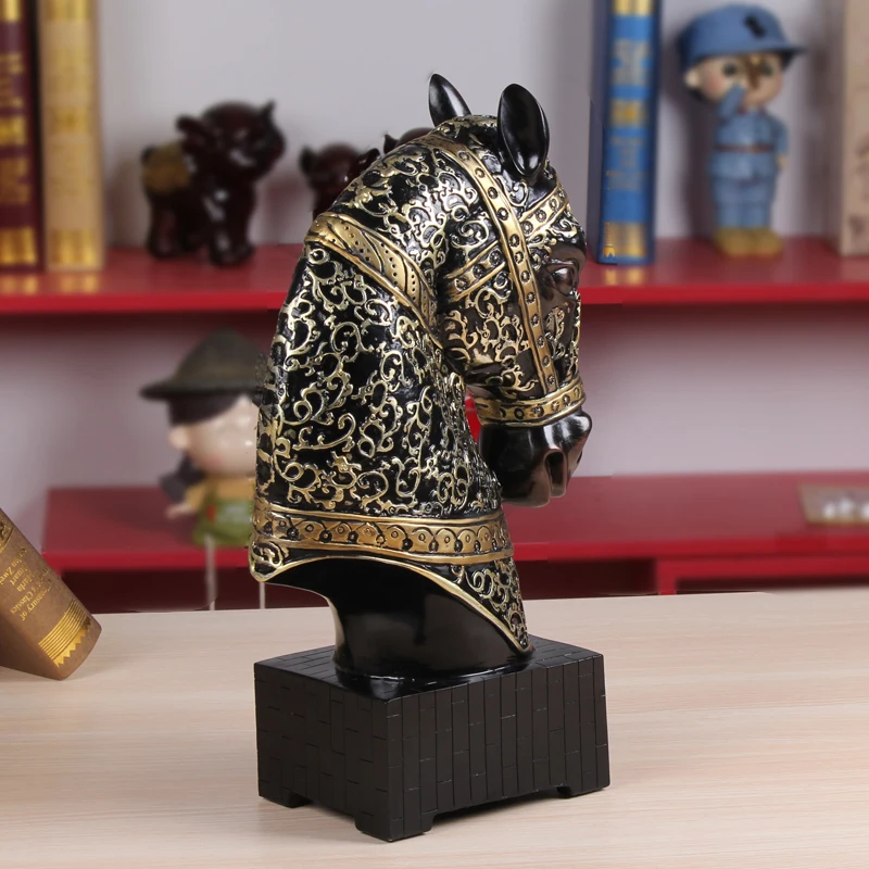 Lucky business opening housewarming gifts TV cabinet Decor European horse ornaments Home Furnishing practical technology
Lucky business opening housewarming gifts TV cabinet Decor European horse ornaments Home Furnishing practical technology